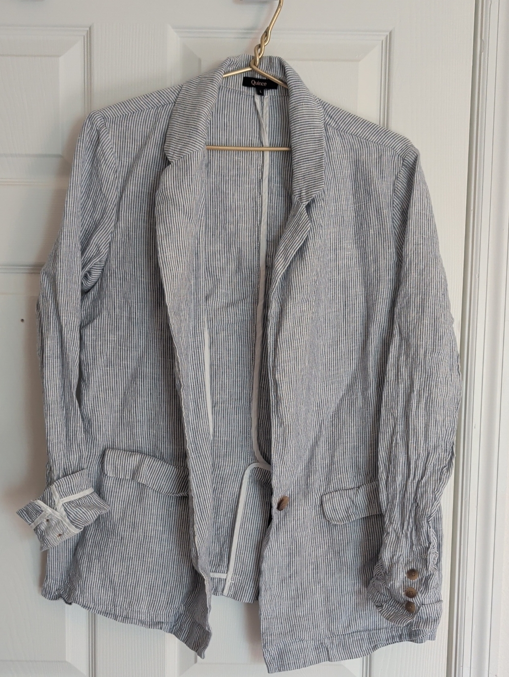 Quince Women's Blue and White Pinstriped Lightweight Blazer